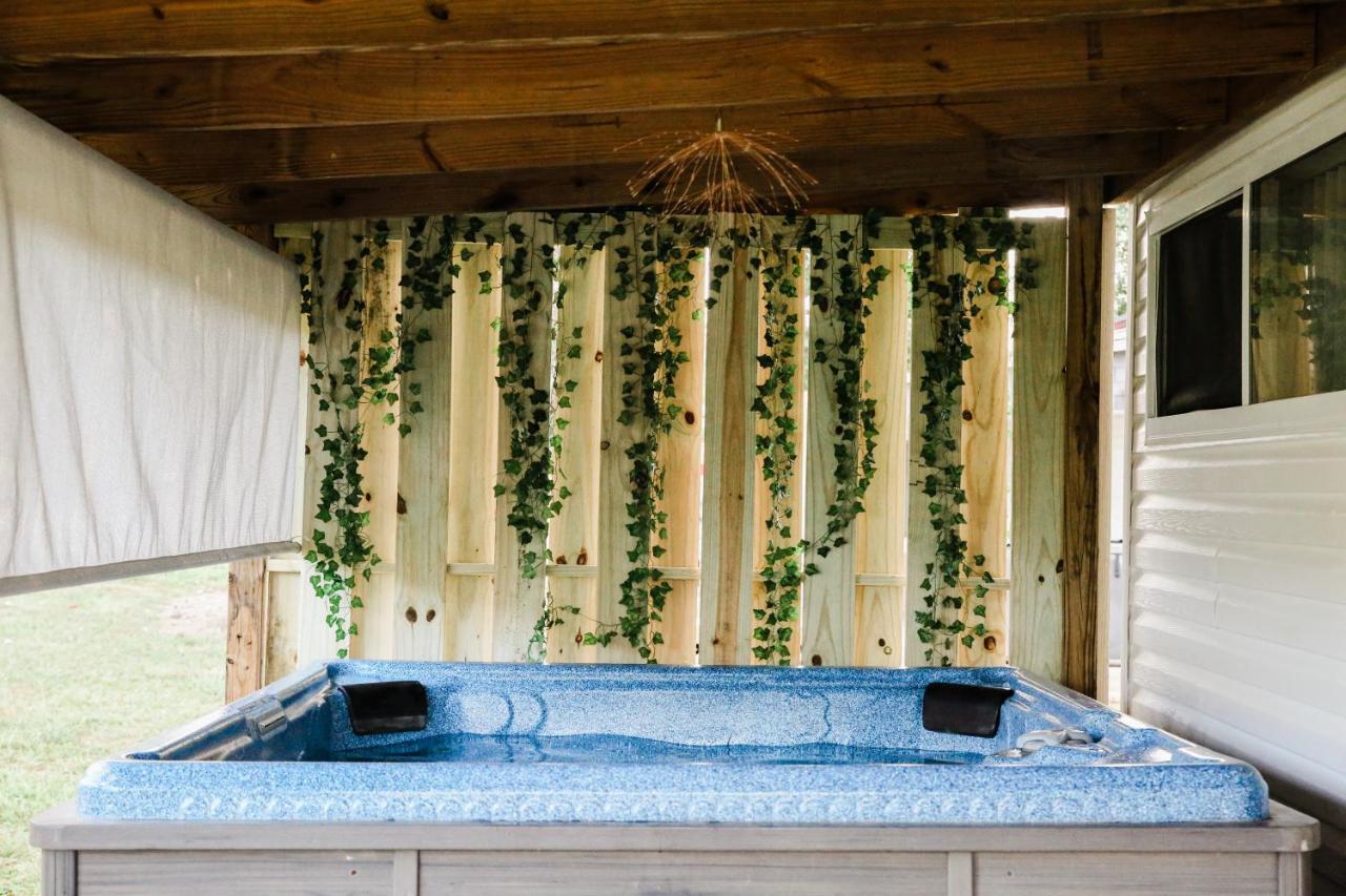 Moonlight Cottage - Your Romantic & Scenic Escape Севьервилл Экстерьер фото